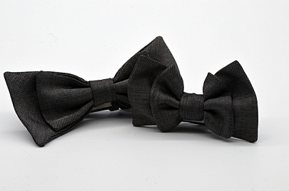 Bird’s Eye Charcoal Grey Double Butterfly Bow Tie Set